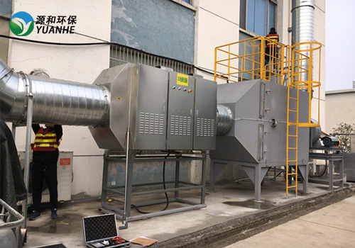 废气乐竞体育网页版登录设备活性炭吸附箱